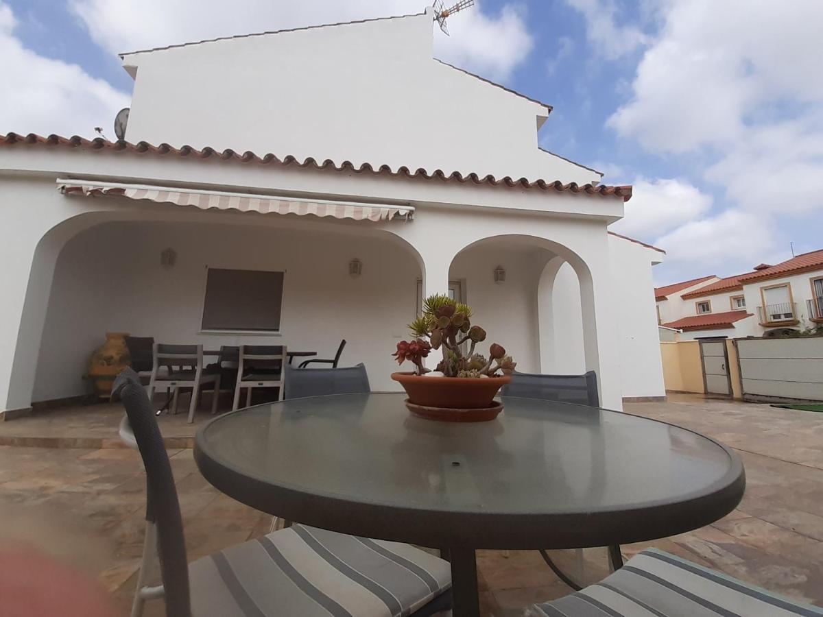Villa Oasis De Paz En El Campo De Gibraltar Los Barrios Exterior foto